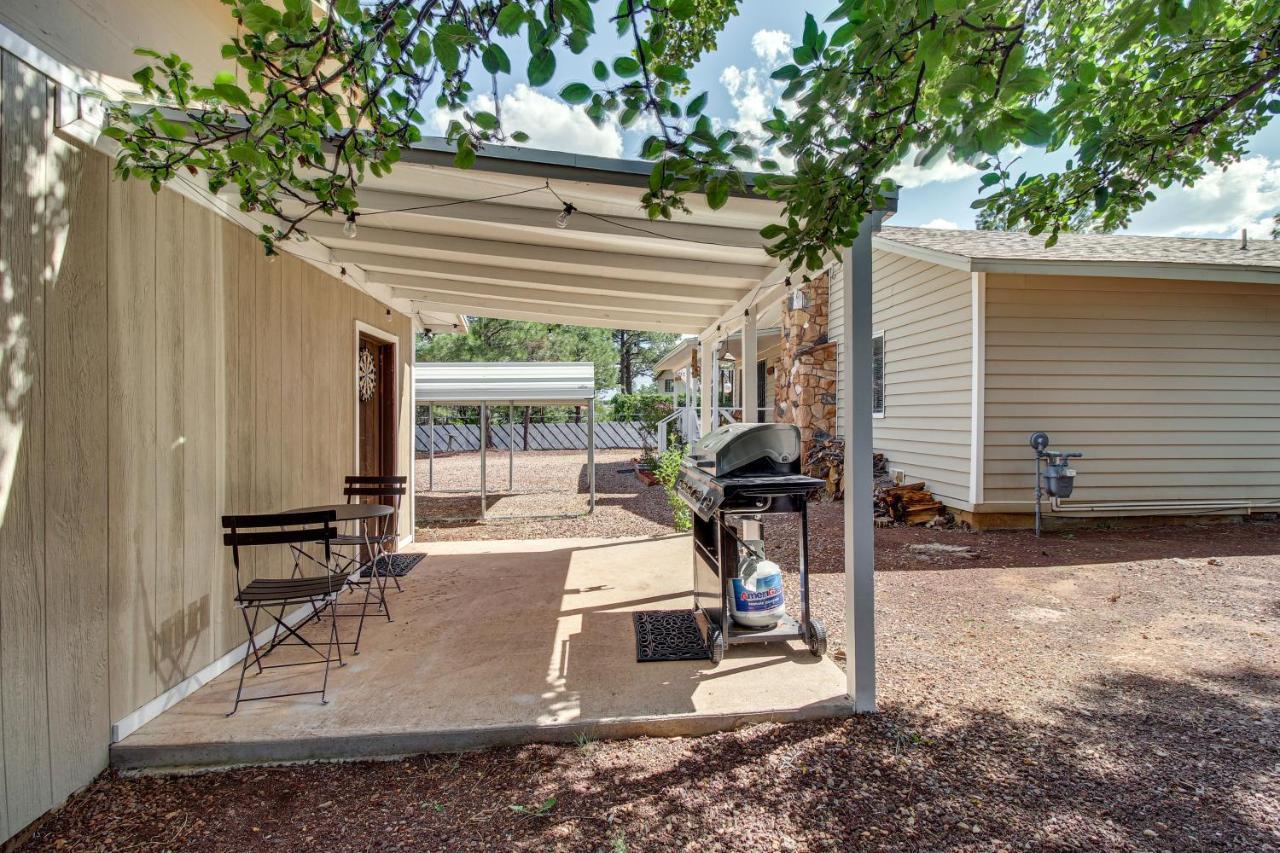 Laptop-Friendly Lakeside Cottage Stay With Gas Grill Pinetop-Lakeside Luaran gambar